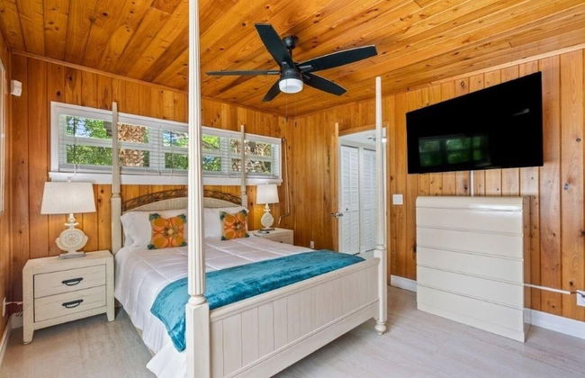 Beautifully Renovated 5 bedroom Vero Beach 5 Home by RedAwning - Foto 9