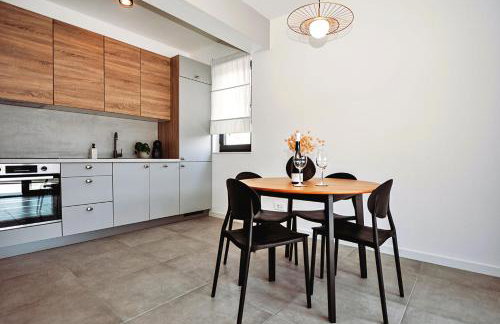 SOL luxury residence near the beach with shared heated pool - Foto 26