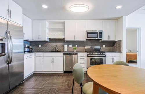 2BR 2BA Condo in Marina Del Rey - 5 Star Location - 15 min to LAX Airport - Foto 9