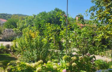 Cozy studio apartment for a restful vacation - Photo 18