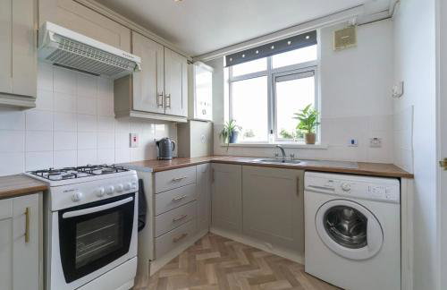 Sleek 2 Bedroom Apartment - Foto 9