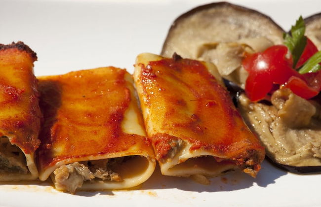 Charming Villa in Maida With Pool & Garden - Photo 24