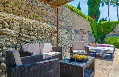 Son Costa, villa típica mallorquina con piscina - Photo 35