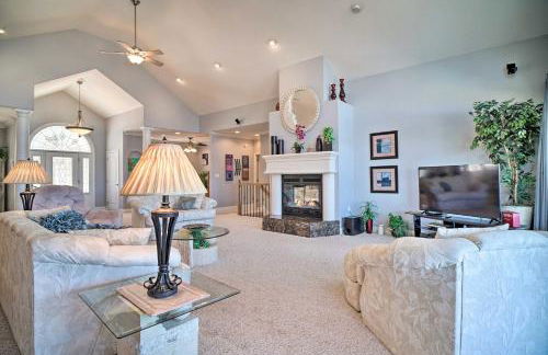 Spacious Baneberry Home with Lake Douglas Views! - Foto 4