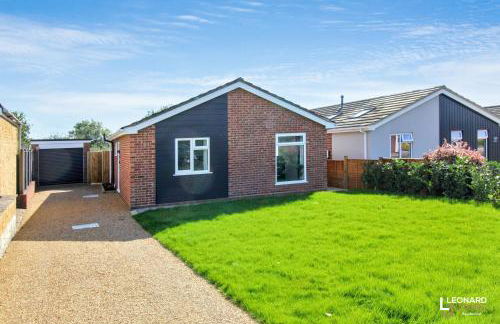 Bright & Stylish Bungalow Retreat in Attleborough - Foto 19
