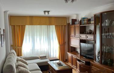 Apartamento céntrico en Baiona - Foto 1