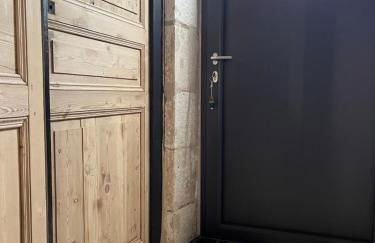 Elégante maison familiale au cœur des remparts de la citadelle - Foto 17