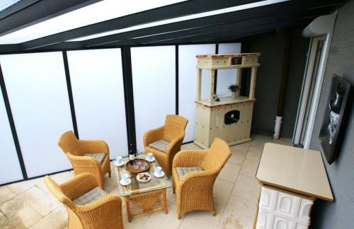 Holiday home in Erbach with swimming pool - Foto 2