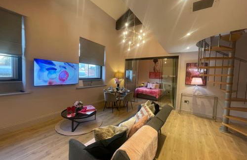 Pretty Pink Posh Penthouse - Foto 55