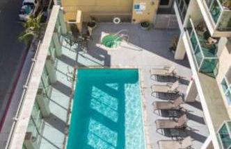 The Turquoise Lounge - Chic 2BR Beach view Pool, Sauna - Foto 3