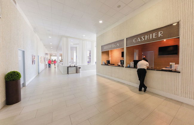 ESJ Towers - Photo 2