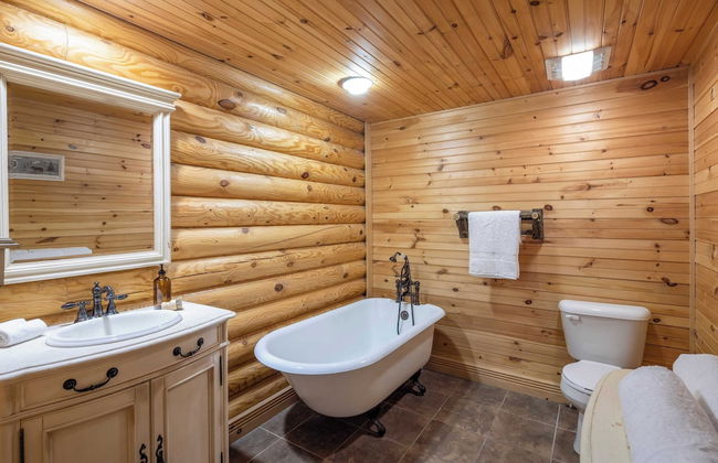 Leyland by Avantstay Cabin Mansion w/ Views - Foto 42