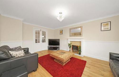 Spacious home in private estate - Foto 12