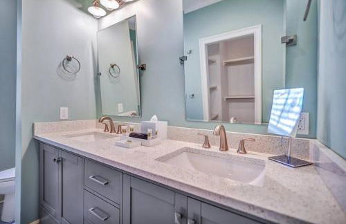 The Bluffton Village Home - 5 BR in Old Town w Carriage Home - Foto 7