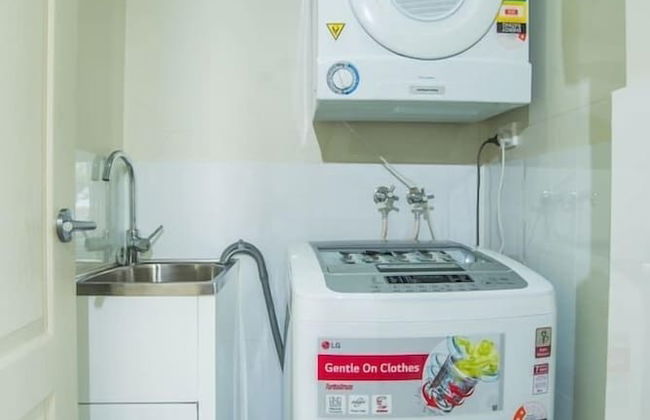 Designed Home Of Ultimate Convenience In Gordon - Foto 14