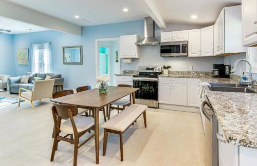 Home with Private Yard - Walk to Swamp Rabbit Trail - Foto 7