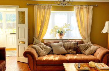 Charming Countryside Retreat Fast Wifi - Photo 37