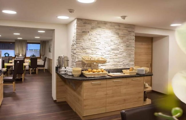 Apartment in Langenfeld With Recreation Room - Photo 6