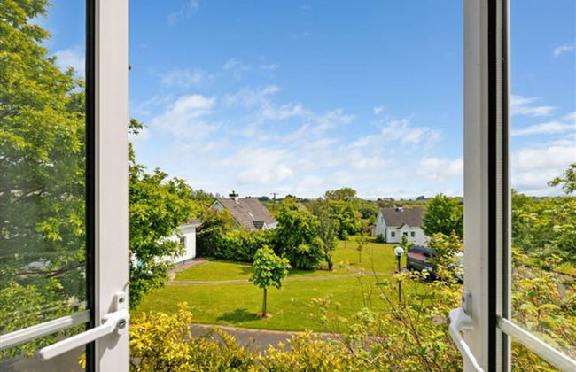 Brittas Bay Holiday Village - Photo 43