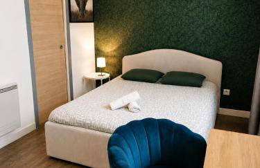 L'Émeraude - Élégant studio Jean Jaurès - Photo 8