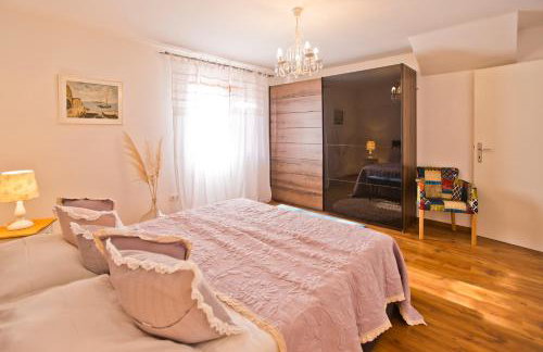 Villa Kate -with private pool and BBQ - Foto 13