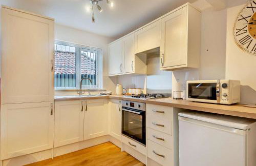 2 Bed in Bodham oc-m15008 - Photo 2