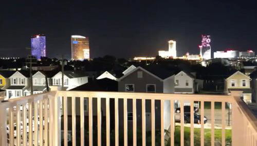 Vista Villa - 3 Bedrooms with Roof Top Deck! - Foto 5