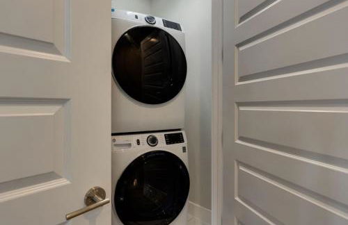 Large Royal Townhome Beautiful Design and Rooftop - Foto 9