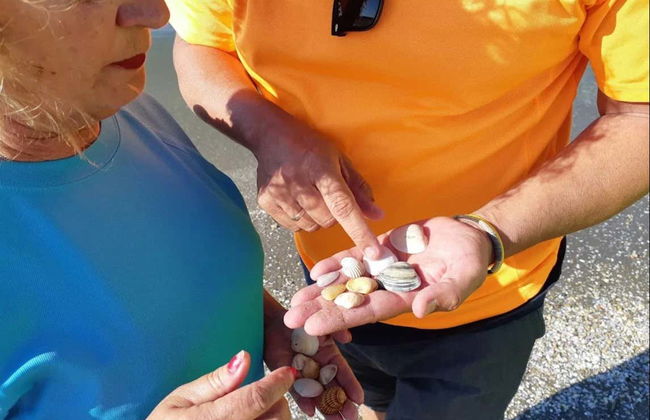 River Ebro Seafood Workshop + Mussel Tasting - Photo 3