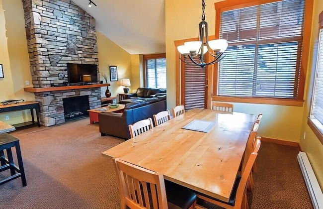 Pinnacle Ridge Chalets by Fernie Lodging - Photo 76