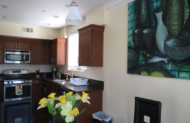 2 Bed 2 Bath in Studio City - Foto 52