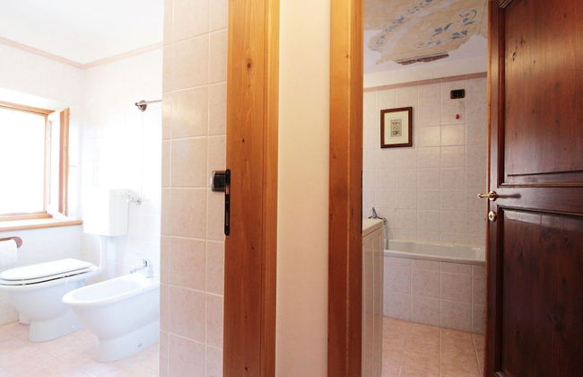 Charming Alpine Retreat for 9 - Foto 18