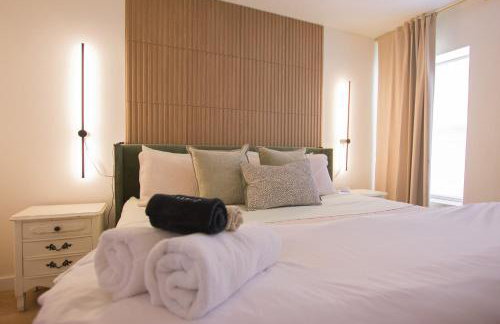 Bohemian ChiC SpaCation-Private HotTub-Close to Downtown-No Pet Fee! - Foto 31