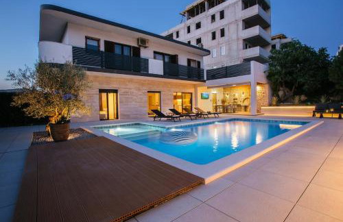 heated pool apartment KaLeGa - Foto 54