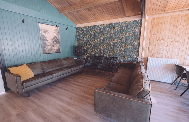 Group Stay in Eigen Wijze Near Playing Field - Foto 9