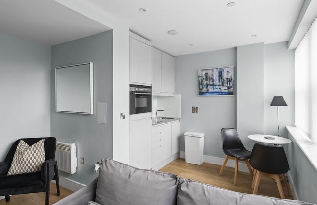 Luxurious ONE Bedroom Apartment IN Bond Street - Foto 7