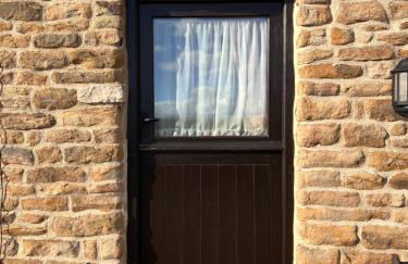 Riding house Farm Cottages - Photo 54