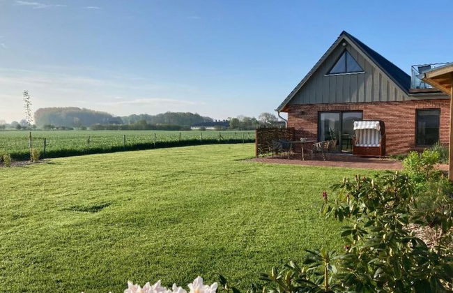 Tranquil Holiday Home With Garden - Foto 19