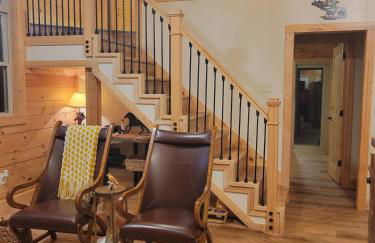 Luxury Loft Cabin 5 miles to TIEC for the Equestrian Internationl Games - Foto 18