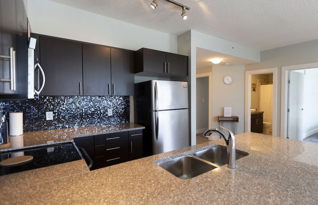 Icon 2 Apartments by Corporate Stays - Photo 16