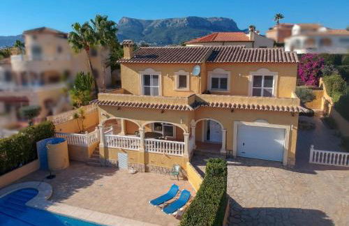 Villa Chris, best area of Calpe - by Holiday Rentals Villamar - Foto 1