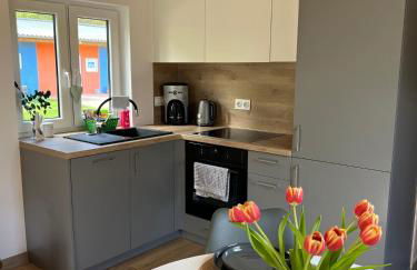 Tinyhouse Frida &ndash Stilvolle Auszeit am See Natur & Ruhe in Stuer Mecklenburgische Seenplatte - Foto 19