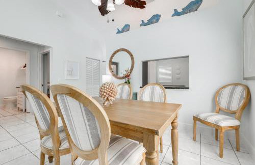 Private Pool + Backyard: Villa in North Palm Beach - Foto 7
