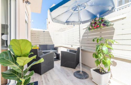 Sophia's Comfortable Home with a Private Backyard - Foto 36