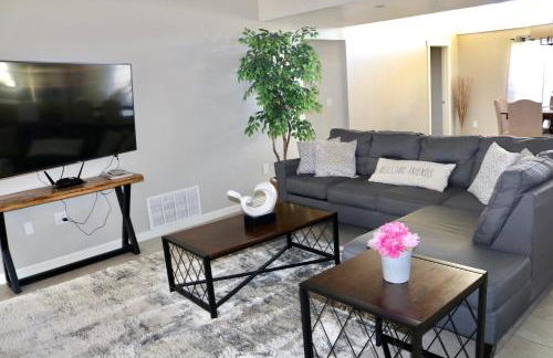 Modern Mini Golf Oasis - Foto 11