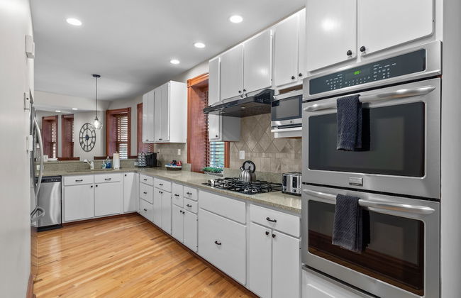 The Game Room Getaway | JZ Vacation Rentals - Photo 18