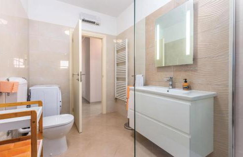 Gorgeous Home In Praputnjak - Foto 42