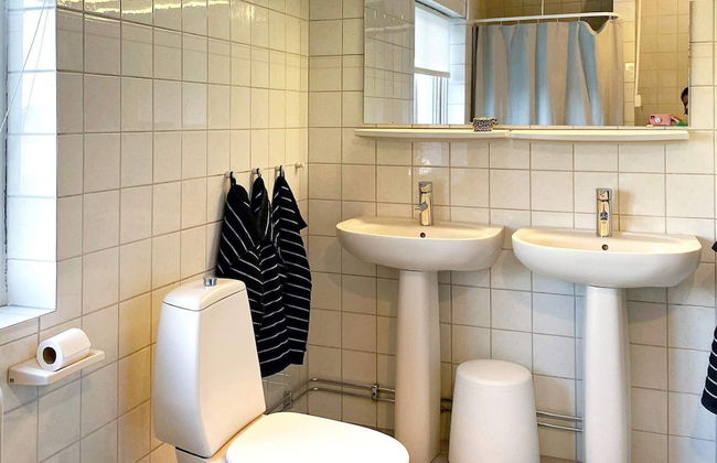 8 Person Holiday Home in Huskvarna - Photo 13