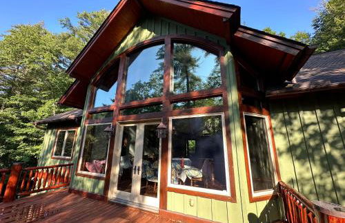 Luxury Mountain Retreat with views, fire pit, and creek - Foto 51