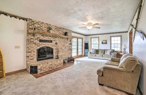 Family Friendly! Long Noble Lake Gem with Game Room - Foto 5